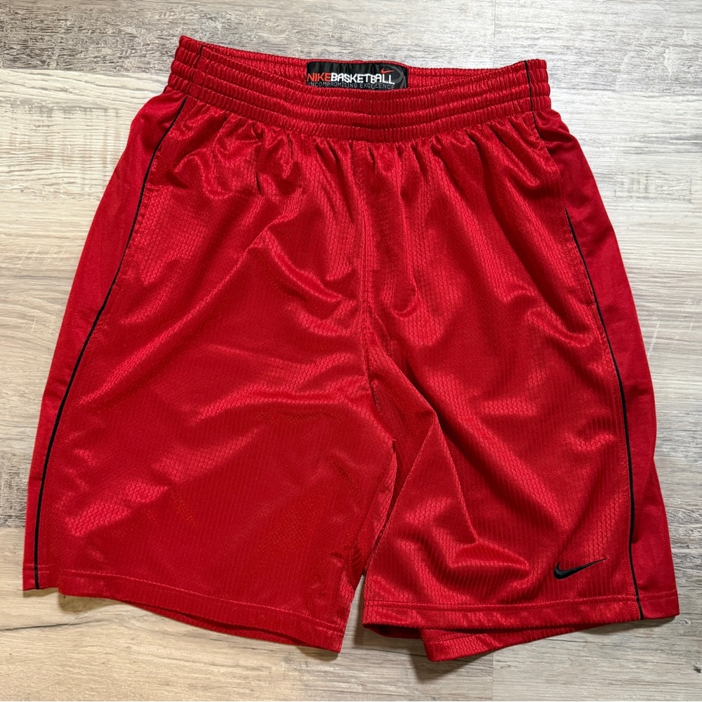 VTG Nike Basketball Shorts Mens Large Red Uncompromising Excellence Y2K Shiny